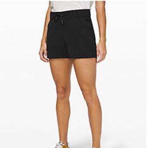 Lululemon On the Fly Short 2.5” *woven